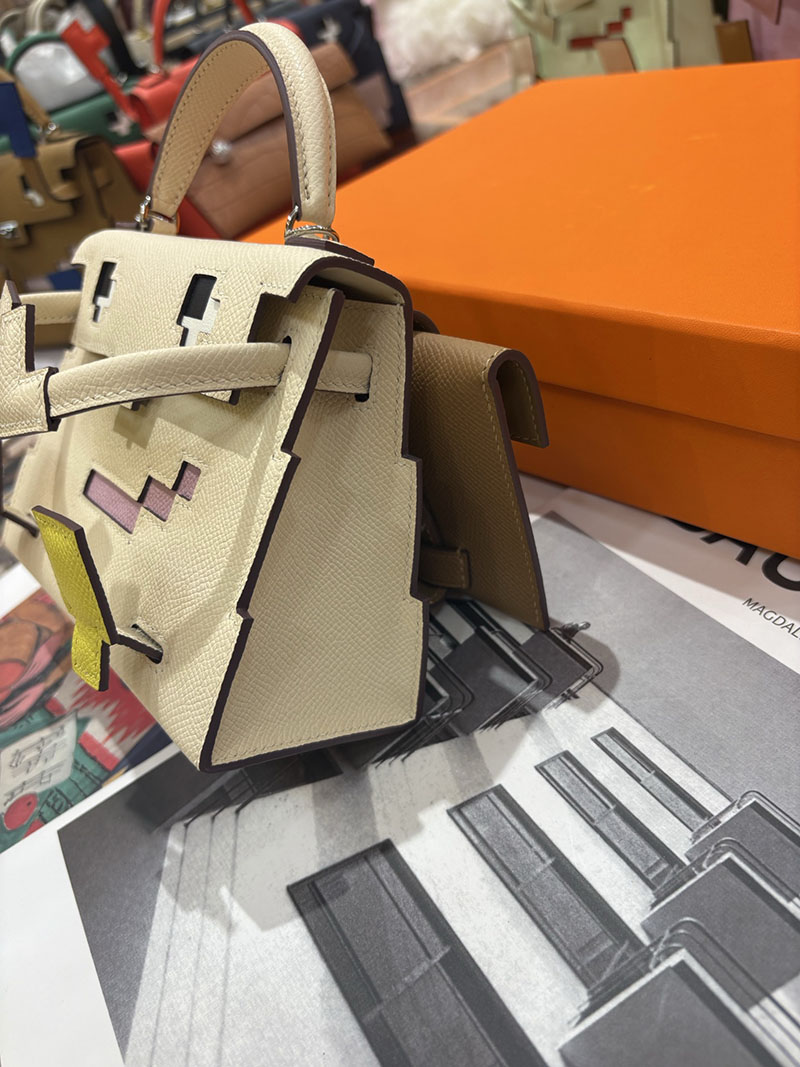 エルメスコピー通販 HERMES ケリードール ピクト ミニハンドバッグ ナタ アイボリー シルバー金具 2634143 エルメス ミニハンドバッグ - 画像 (4)
