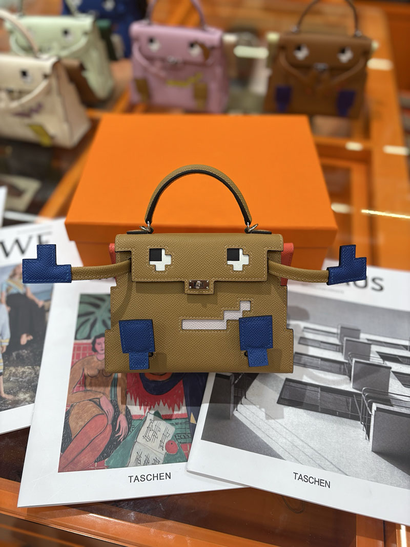エルメスコピー通販 HERMES ケリードール ピクト ミニハンドバッグ ビスキュイ ブラウン シルバー金具 2634144 エルメス ミニバッグ レディース - 画像 (8)