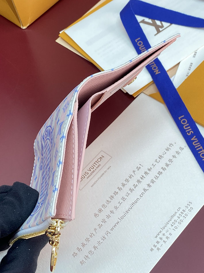 最高級ルイヴィトンスーパーコピー Louis Vuitton ポルトフォイユ・リサ LVスタンプ ブルー M29028 ルイヴィトン 財布 新作 2026 - 画像 (8)