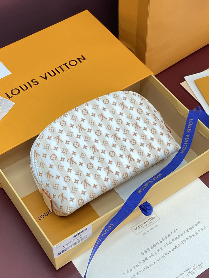 最高級ルイヴィトンスーパーコピー Louis Vuitton ポシェット・コスメティック PM バナナイエロー M28679 ルイヴィトンバッグコピー - 画像 (10)