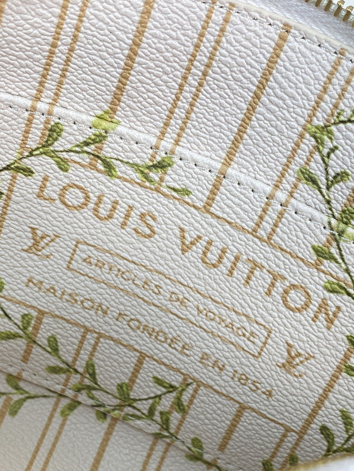 最高級ルイヴィトンスーパーコピー Louis Vuitton ポシェット・コスメティック PM バナナイエロー M28679 ルイヴィトンバッグコピー - 画像 (5)