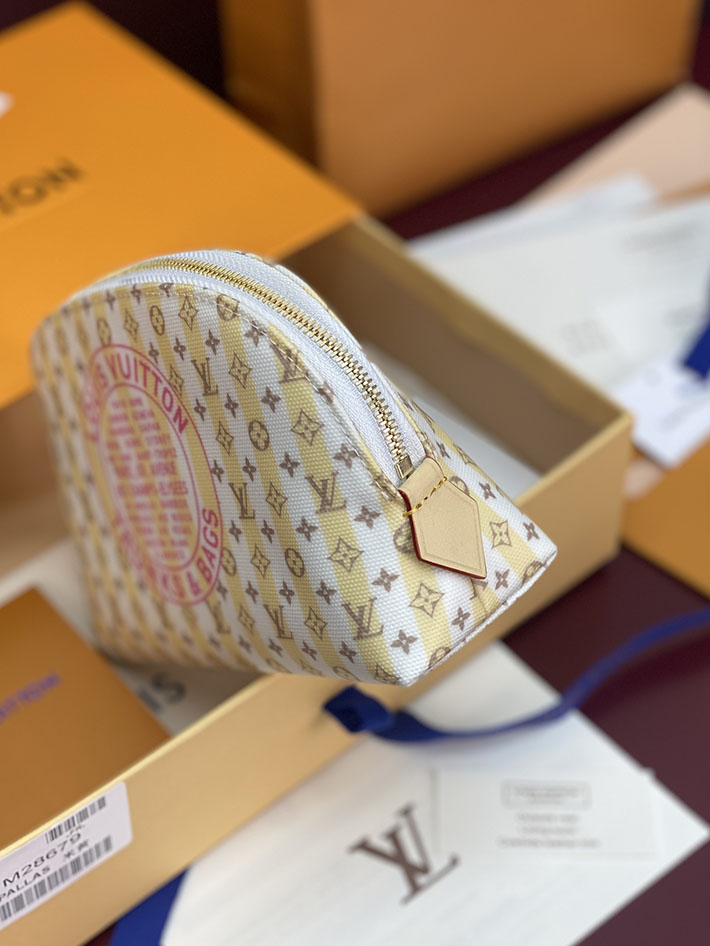 最高級ルイヴィトンスーパーコピー Louis Vuitton ポシェット・コスメティック PM バナナイエロー M28679 ルイヴィトン ポシェット ミニ - 画像 (7)