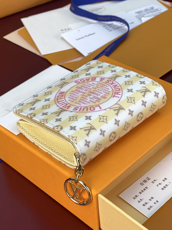 最高級ルイヴィトンスーパーコピー Louis Vuitton ポケットウォレット・LV チャーム バナナイエロー 2634192 ヴィトン 財布 激安 本物 - 画像 (3)