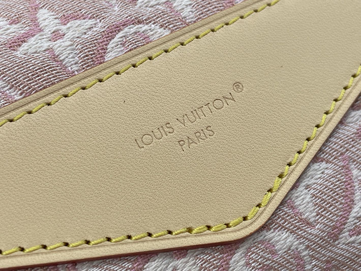 最高級ルイヴィトンスーパーコピー Louis Vuitton オデッセイ PM エンブレム M29974 ルイヴィトン バッグ 新作 2026 - 画像 (4)