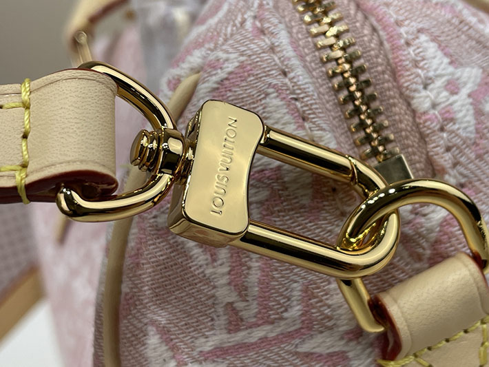 最高級ルイヴィトンスーパーコピー Louis Vuitton スピーディ・バンドリエール 20 エンブレム M2A039 ルイヴィトン スピーディ 新作 2026 - 画像 (5)