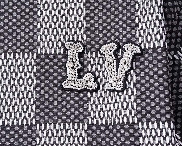 最高級ルイヴィトンスーパーコピー Louis Vuitton ジャカード織りのTシャツとショートパンツのセットclothes202600400 ルイヴィトン Tシャツ アウトレット - 画像 (6)