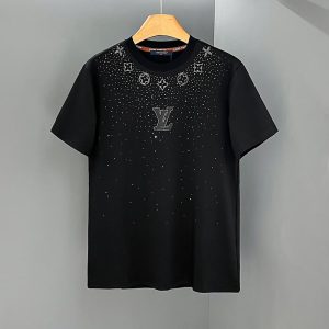 ルイ・ヴィトン ブラックTシャツ