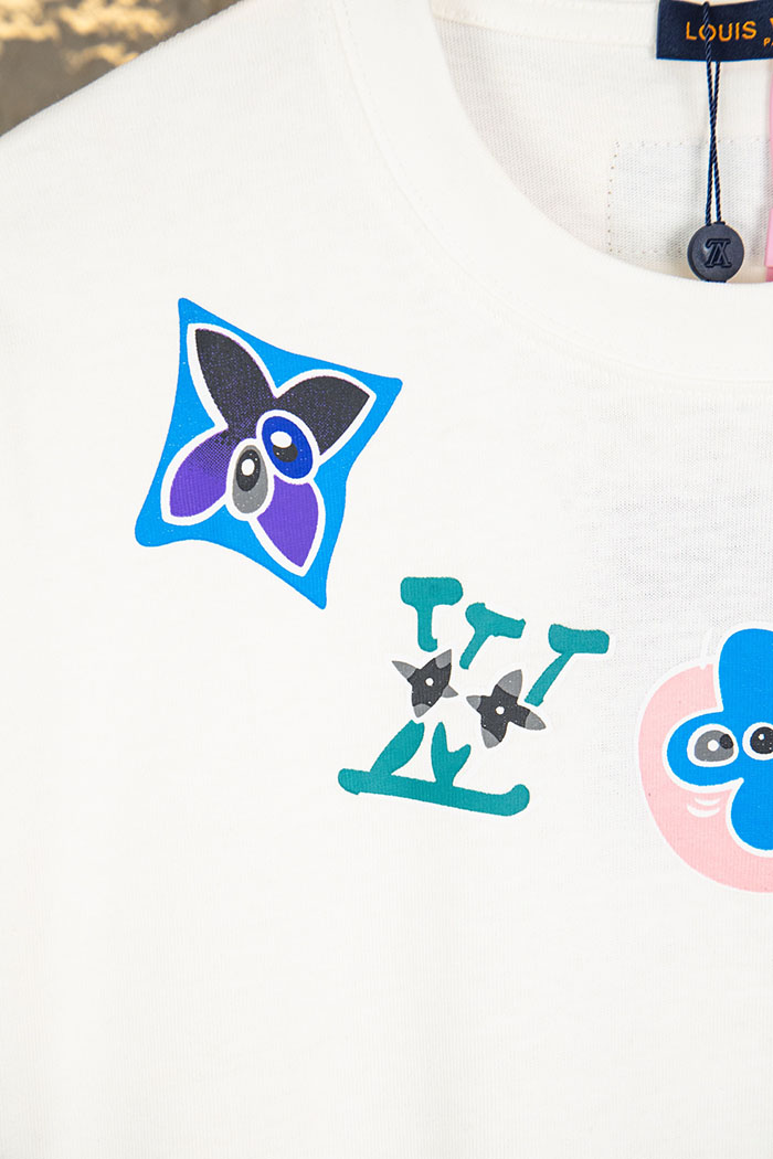 最高級ルイヴィトンスーパーコピー Louis Vuitton コットン カラフルな刺繍入り2026年春夏新作半袖Tシャツ clothes202600429 ルイ・ヴィトン 通気性のあるピュアコットンTシャツ - 画像 (8)