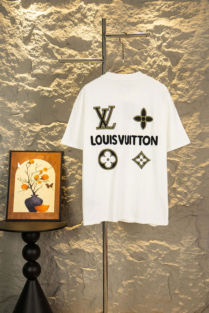 最高級ルイヴィトンスーパーコピー Louis Vuitton コットン ニュークラシックレターロゴクルーネック半袖Tシャツ clothes202600434 ルイ・ヴィトン ホワイト クルーネック Tシャツ - 画像 (3)