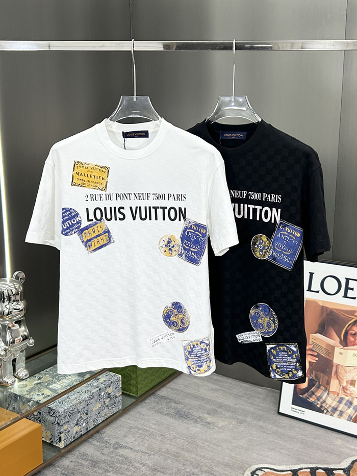 最高級ルイヴィトンスーパーコピー Louis Vuitton コットン 2026年新作 最高品質のブティックTシャツclothes202600439 ルイ・ヴィトン メンズ ホワイト Tシャツ - 画像 (3)