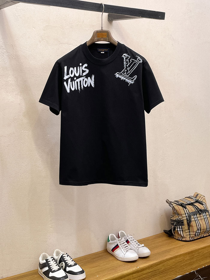 最高級ルイヴィトンスーパーコピー Louis Vuitton コットン 2026年最新スタイル 半袖クルーネック刺繍Tシャツclothes202600442 ルイ・ヴィトンの高級カスタムホワイトTシャツ - 画像 (3)