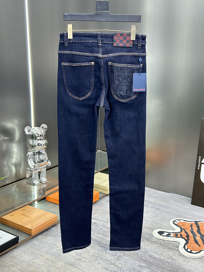 最高級ルイヴィトンスーパーコピー服 ルイヴィトンデニムパンツコピー ブティックでオーダーメイドしたジーンズ clothes202600450 ルイ・ヴィトン メンズ人気ジーンズ - 画像 (11)