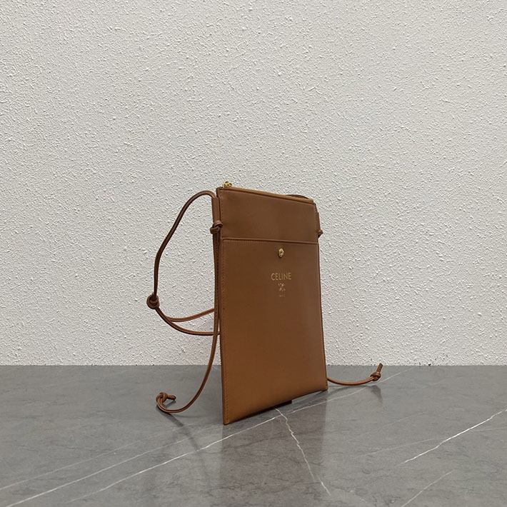 最高級セリーヌスーパーコピー CELINE シャープポーチ スムースラムスキン タン 10P812K05.04LU セリーヌ バッグ コピー - 画像 (9)