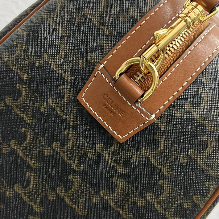最高級セリーヌスーパーコピー CELINE ラージボストン トリオンフキャンバス&カーフスキン タン 119572CAS.04LU セリーヌ ボストン バッグ - 画像 (4)