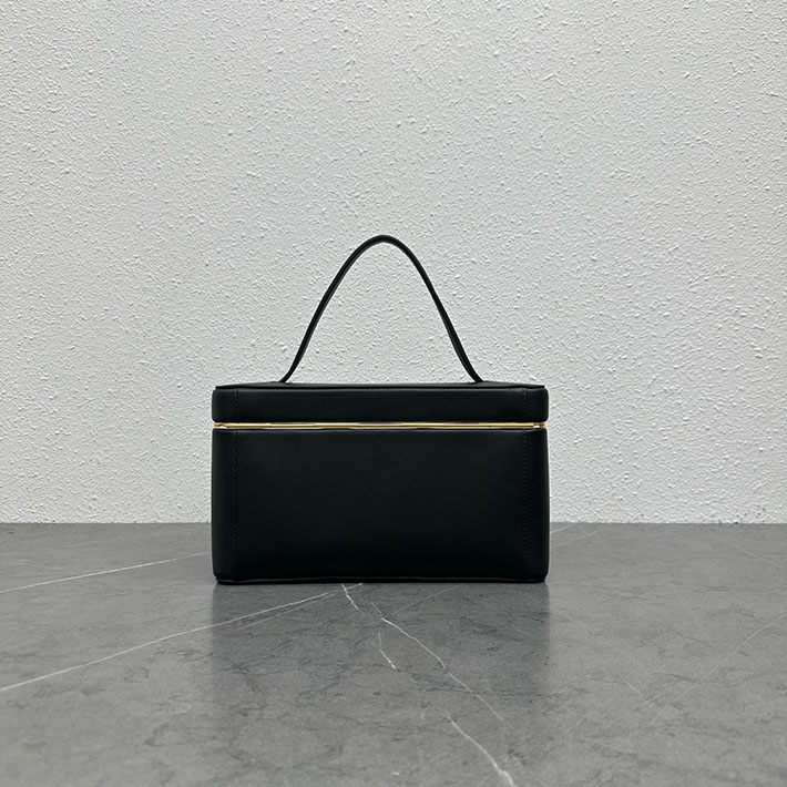 最高級セリーヌスーパーコピー CELINE レクタングル バニティケース/ サプルカーフスキン ブラック 123702J75.38NO セリーヌ バッグ アウトレット - 画像 (8)