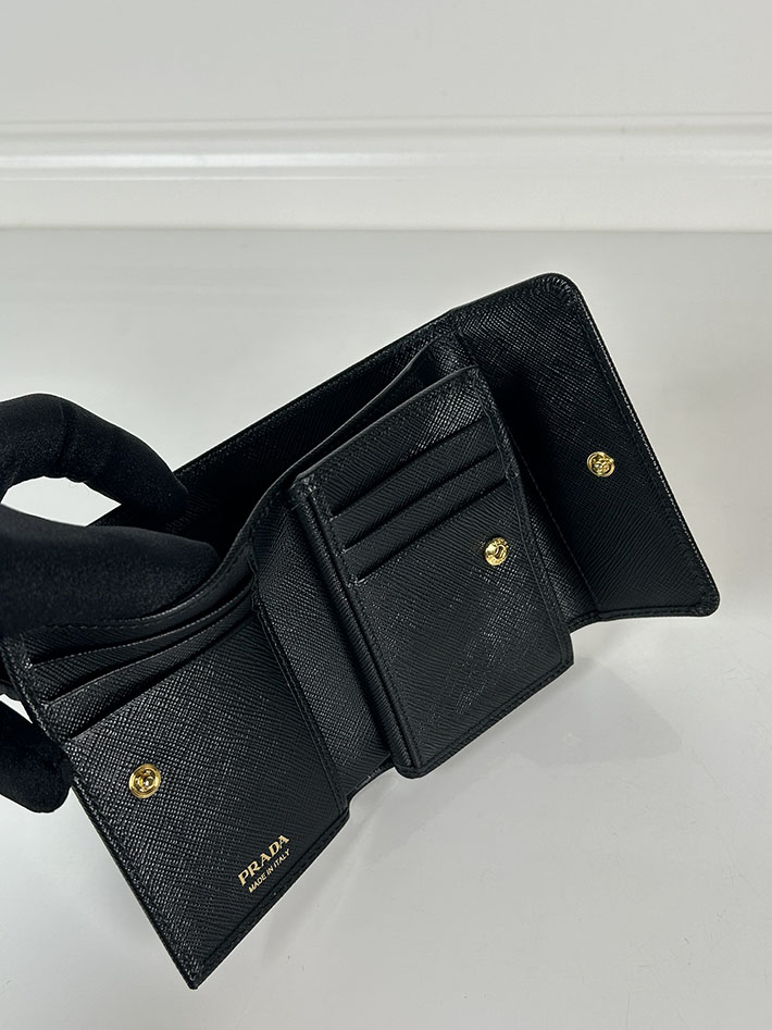 最高級プラダスーパーコピー プラダ財布コピー PRADA サフィアーノレザー 財布 ブラック 1MH025_QWA_F0002 プラダ 財布 三つ折り - 画像 (4)