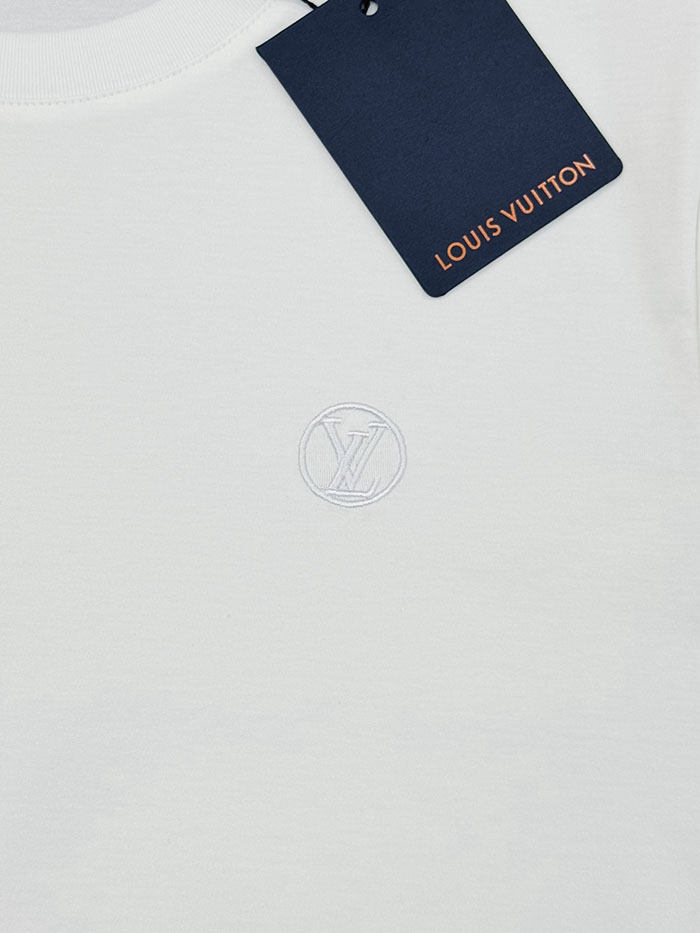 最高級ルイヴィトンスーパーコピー Louis Vuitton コットン 春夏 クラシック コットンTシャツ clothes202600469 ルイ・ヴィトン メンズ ホワイト スリムフィット Tシャツ - 画像 (6)