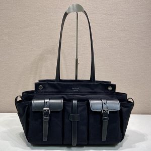 プラダ トートバッグ 大きめ