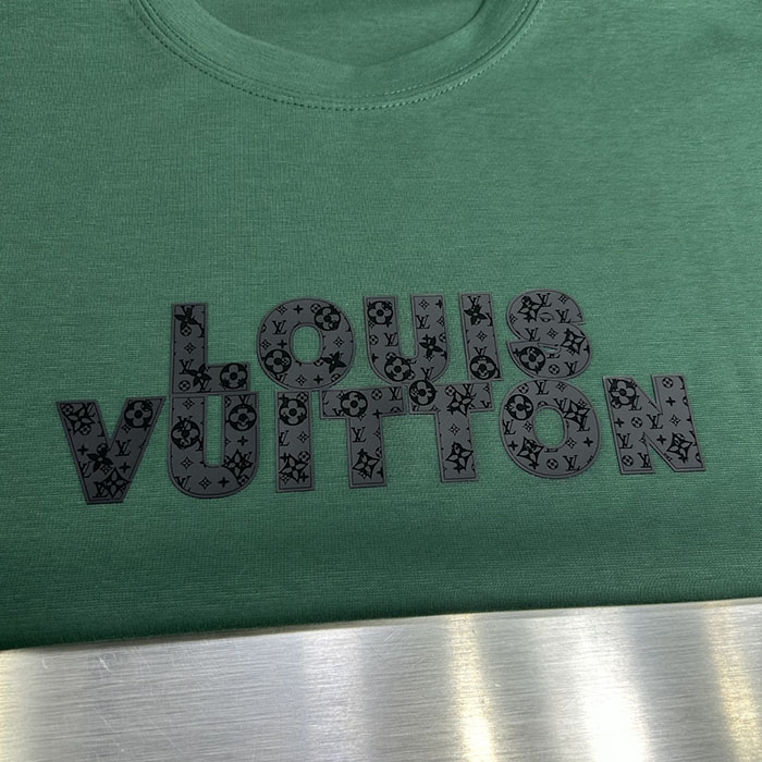 最高級ルイヴィトンスーパーコピー Louis Vuitton シルク 2026年新作クラシックメンズクルーネック半袖Tシャツ clothes202600477 メンズ クルーネック 半袖Tシャツ - 画像 (11)