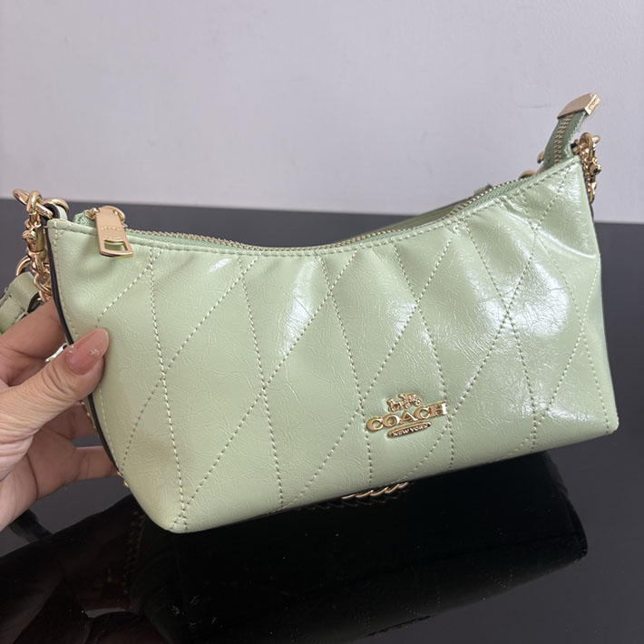 コーチ バッグ アウトレット COACH ケイトリン ショルダー バッグ・キルティング ピスタチオ CDZ88 IMPST コーチ バッグ アウトレット - 画像 (6)