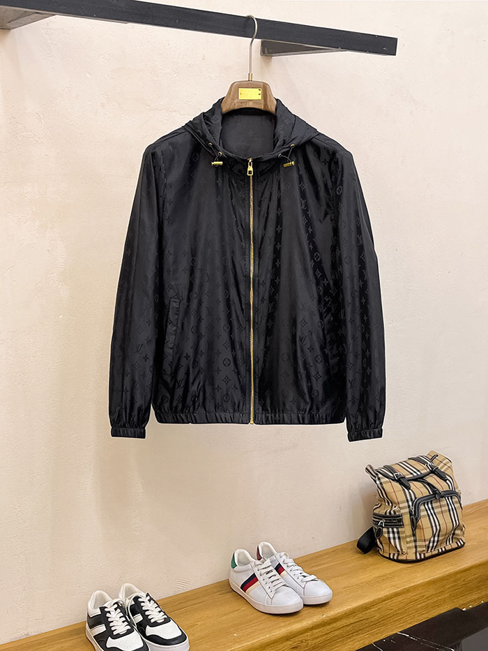 最高級ルイヴィトンスーパーコピー Louis Vuitton LVクラシックカスタムサンプロテクション軽量ジャケットclothes202600482 ルイヴィトン メンズ ブラック カジュアルジャケット - 画像 (2)