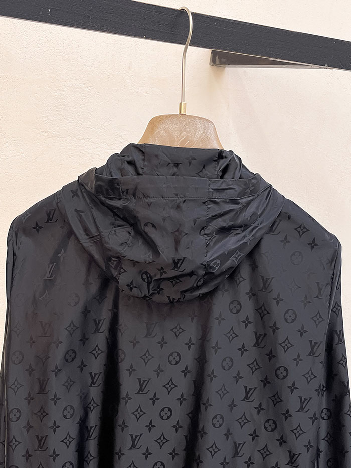 最高級ルイヴィトンスーパーコピー Louis Vuitton LVクラシックカスタムサンプロテクション軽量ジャケットclothes202600482 ルイヴィトン メンズ ブラック カジュアルジャケット - 画像 (4)