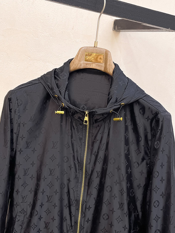最高級ルイヴィトンスーパーコピー Louis Vuitton LVクラシックカスタムサンプロテクション軽量ジャケットclothes202600482 ルイヴィトン メンズ ブラック カジュアルジャケット - 画像 (11)