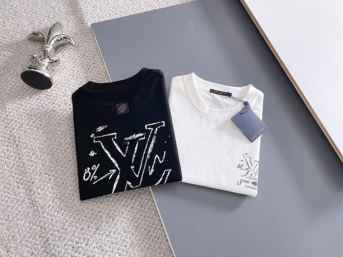 最高級ルイヴィトンスーパーコピー Louis Vuitton 2026年春夏新作:ピュアコットン クルーネック 半袖Tシャツ clothes202600489 ルイ・ヴィトン メンズ ブラック クルーネック Tシャツ - 画像 (10)