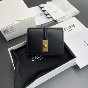 セリーヌ 財布 人気ランキング