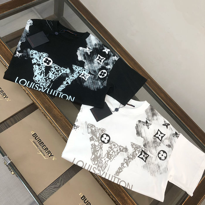 最高級ルイヴィトンスーパーコピー Louis Vuitton コットン 26ss新作メンズ・レディース兼用万能半袖Tシャツ clothes202600500 ルイ・ヴィトンTシャツ(黒) - 画像 (2)