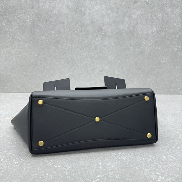 バレンシアガ バッグ 人気 レディース BALENCIAGA BEL AIR MEDIUM CARRY ALL バッグ ブラック 805481-2ABAV-1000 バレンシアガ トートバッグ 人気 - 画像 (7)