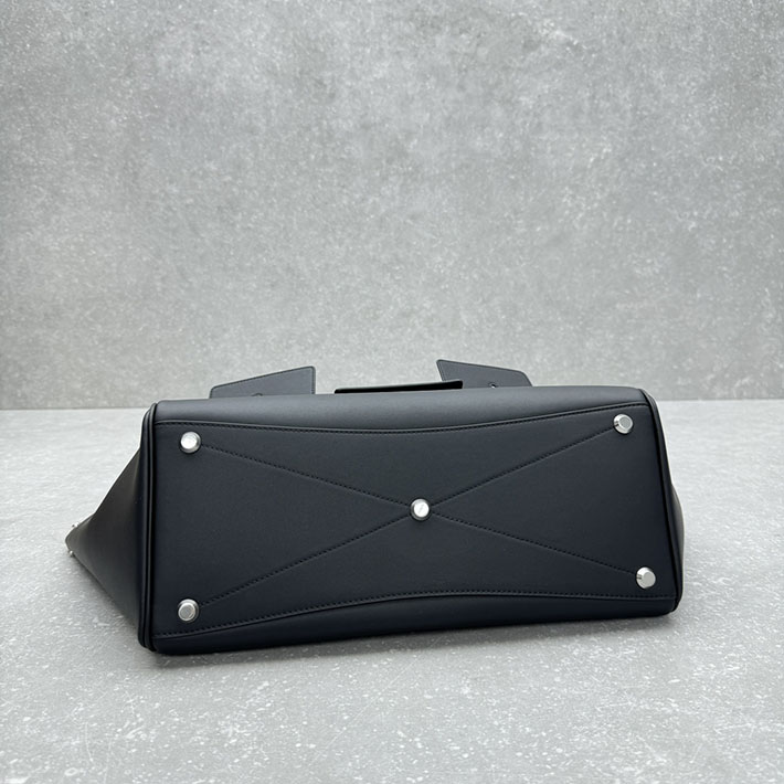 バレンシアガ バッグ 人気 レディース BALENCIAGA BEL AIR ミディアム キャリーオールバッグ ブラック 8054812ABAW1000 バレンシアガ トートバッグ 新作 - 画像 (7)