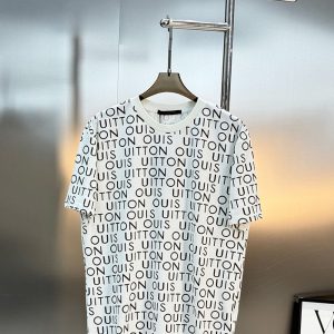 ルイ・ヴィトン 白いプリントTシャツ