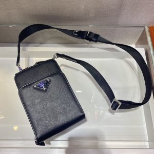 プラダ スマホケース ショルダー
