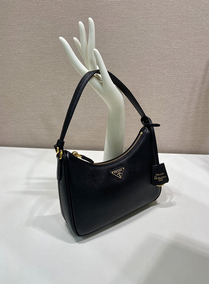 プラダ バッグ レディース 新作 PRADA Re-Edition 2005 スエード ミニバッグ ブラック 1N204W_2G64_F0002 プラダ ミニバッグ アウトレット - 画像 (9)