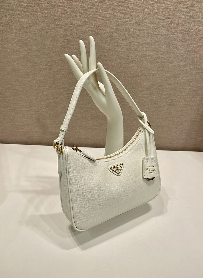 プラダ バッグ レディース 新作 PRADA Re-Edition 2005 スエード ミニバッグ ホワイト 1N204W_2G64_F0009 プラダ ミニバッグ レディース - 画像 (8)