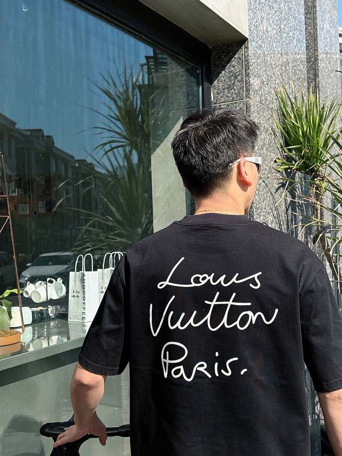 最高級ルイヴィトンスーパーコピー Louis Vuitton 2026年春夏新作:クルーネック ピュアコットン 半袖Tシャツ clothes202600519 ルイヴィトン メンズ黒Tシャツ - 画像 (8)