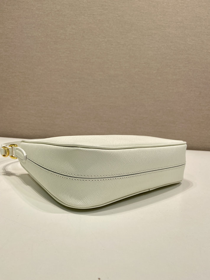 プラダ バッグ レディース 新作 PRADA Re-Edition 2005 スエード ミニバッグ ホワイト 1N204W_2G64_F0009 プラダ ミニバッグ レディース - 画像 (5)