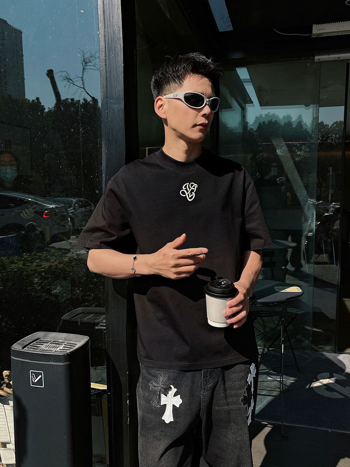 最高級ルイヴィトンスーパーコピー Louis Vuitton 2026年春夏新作:クルーネック ピュアコットン 半袖Tシャツ clothes202600519 ルイヴィトン メンズ黒Tシャツ - 画像 (5)