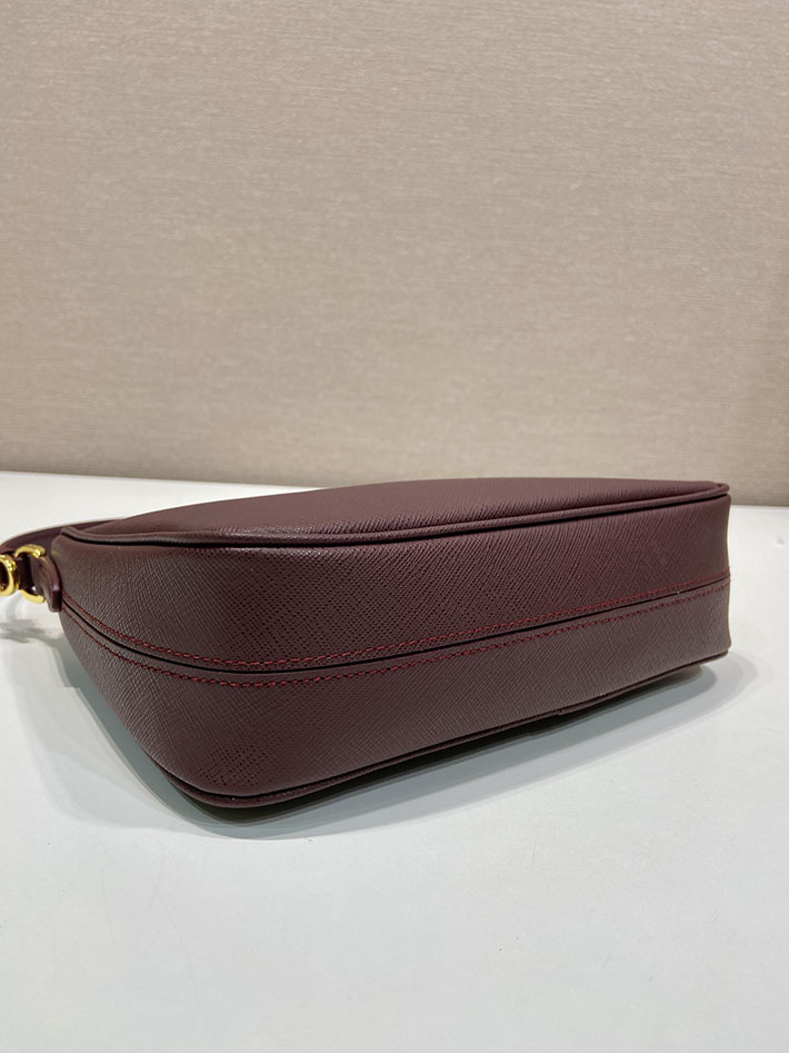 プラダ バッグ レディース 新作 PRADA Re-Edition 2005 スエード ミニバッグ ダークブラウン 1N204W_2G64_F0003 プラダ ミニバッグ レザー - 画像 (5)