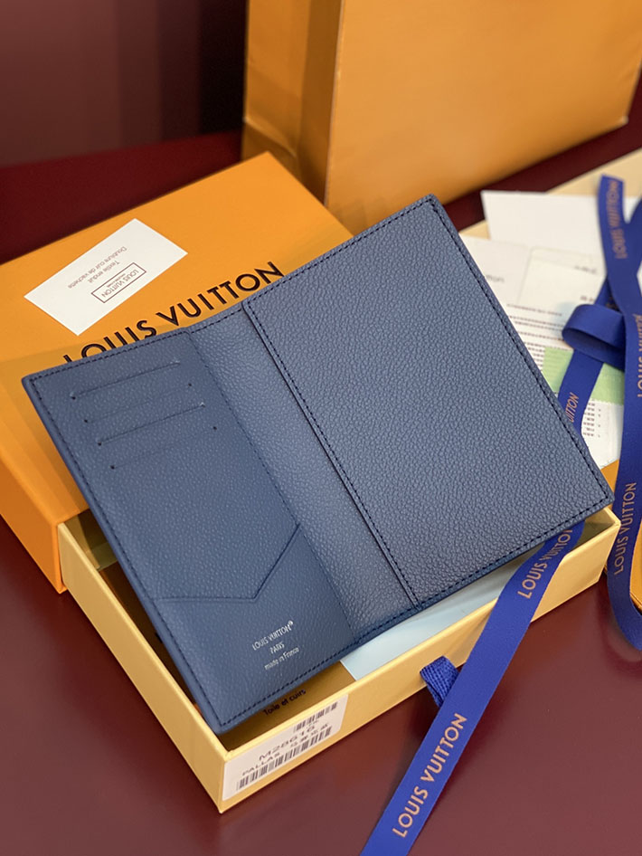 最高級ルイヴィトンスーパーコピー Louis Vuitton パスポートカバー クーヴェルテュール・パスポール インディゴ M28616 ルイヴィトン パスポートケース - 画像 (8)
