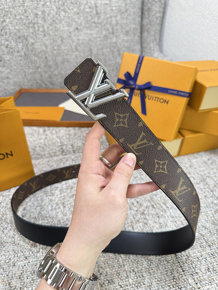 最高級ルイヴィトンスーパーコピー Louis Vuitton ベルト・LV ライン 40MM リバーシブル 4色から選べます 2633537 ルイヴィトン ベルト アウトレット - 画像 (2)