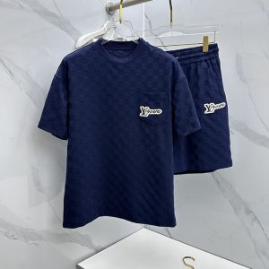 ルイヴィトン Tシャツとショーツのセット 新作