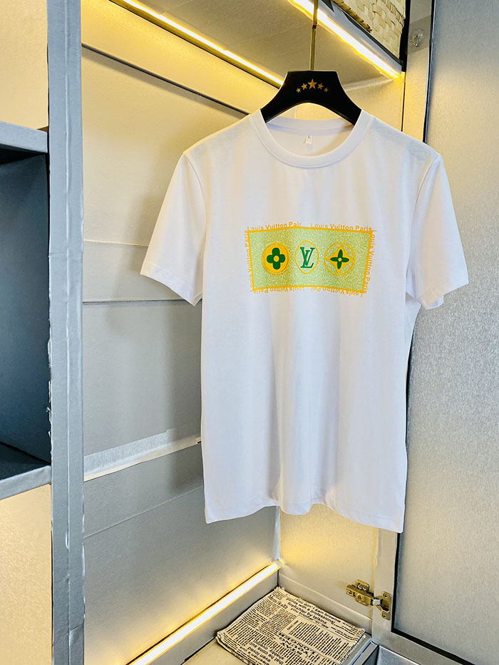 最高級ルイヴィトンスーパーコピー Louis Vuitton コットン 2026年最新プラスサイズ半袖Tシャツclothes202600587 メンズオーバーサイズTシャツ アウトレット - 画像 (4)