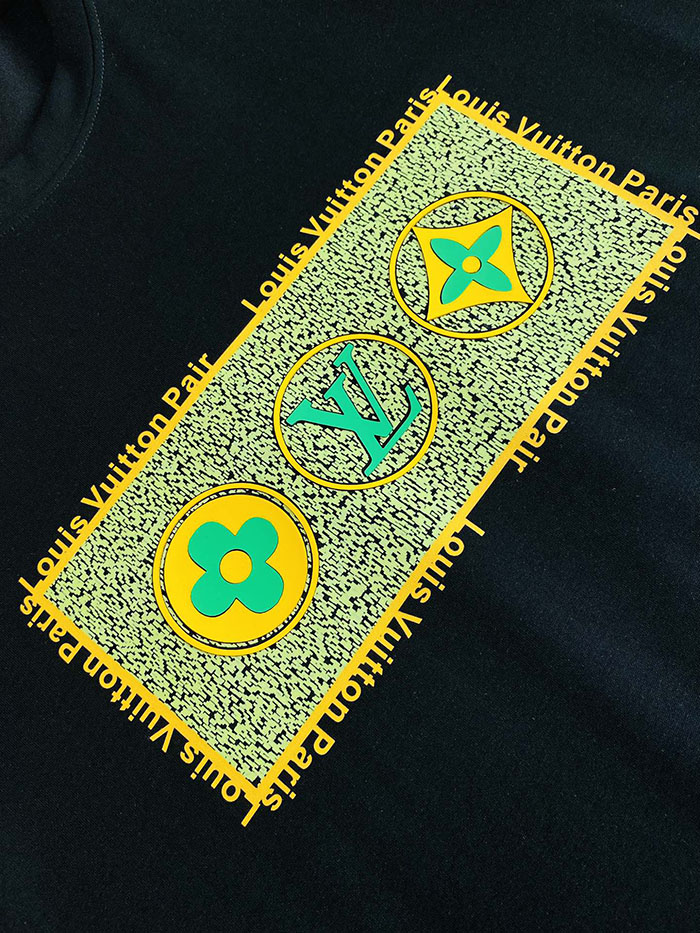 最高級ルイヴィトンスーパーコピー Louis Vuitton コットン 2026年最新プラスサイズ半袖Tシャツclothes202600587 メンズオーバーサイズTシャツ アウトレット - 画像 (8)