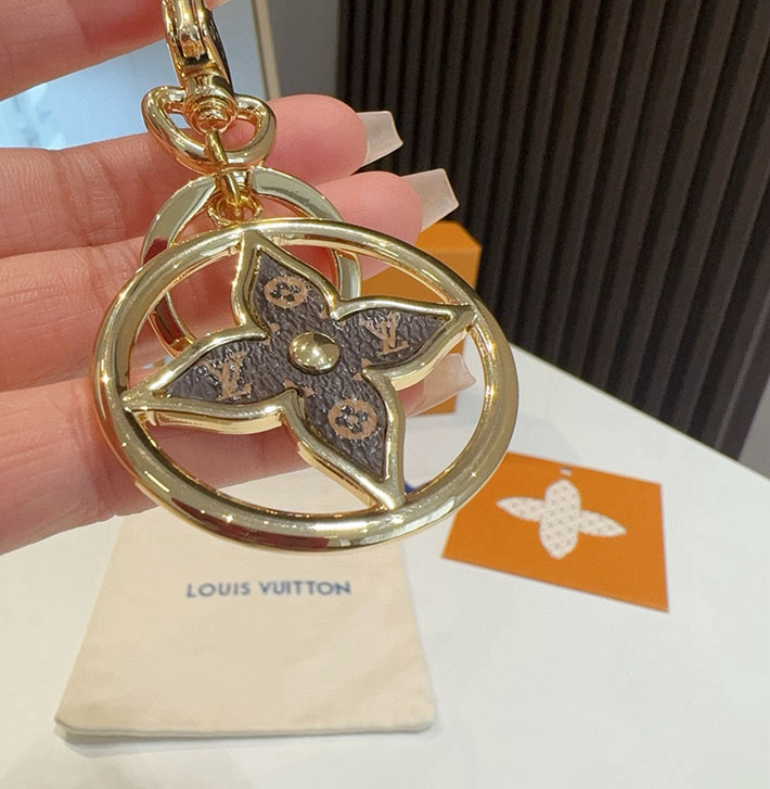 最高級ルイヴィトンスーパーコピー Louis Vuitton キーホルダー・LV トレジャード M01207 ルイヴィトン キーホルダー 人気 - 画像 (2)