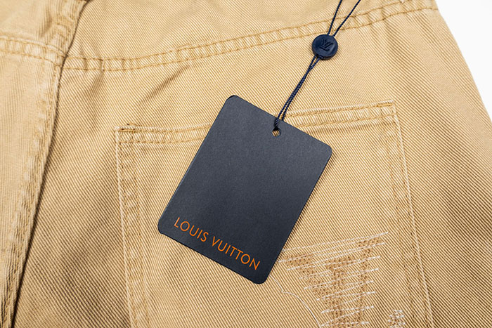 最高級ルイヴィトンスーパーコピー Louis Vuitton コットン 2026年初秋コレクション グラフィティカーゴショーツclothes202600604 ルイ・ヴィトン メンズカーゴショーツ - 画像 (8)