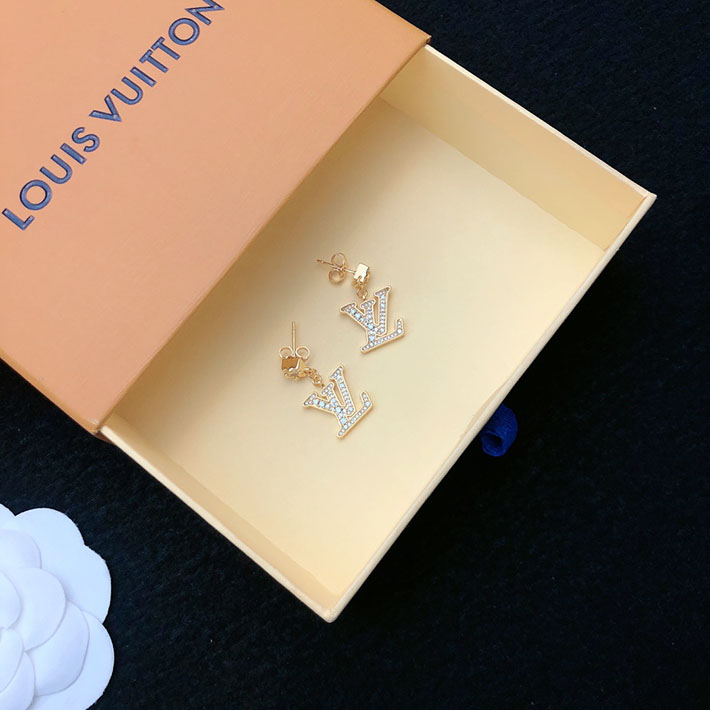 最高級ルイヴィトンスーパーコピー Louis Vuitton ピアス・レディ LV ゴールド 2026新作 M01844 ルイヴィトン ピアス 安い - 画像 (4)