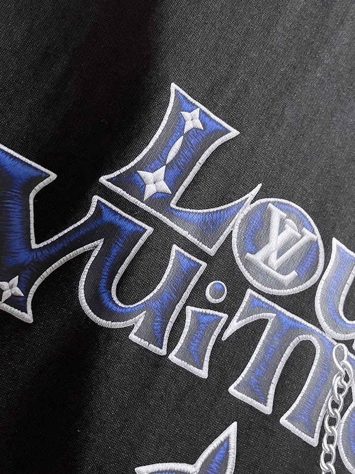 最高級ルイヴィトンスーパーコピー Louis Vuitton コットン ストライプ柄の王冠ロゴがプリントされた半袖Tシャツclothes202600615 ルイヴィトン メンズ黒Tシャツ 新作 - 画像 (8)