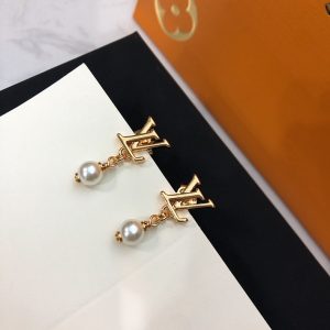 ルイヴィトン ピアス パール